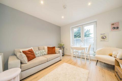 1 bedroom flat for sale, Ewell Road, Surbiton KT6