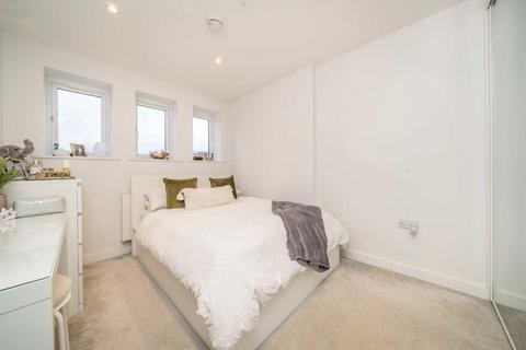 1 bedroom flat for sale, Ewell Road, Surbiton KT6