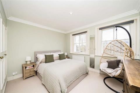 2 bedroom flat for sale, Onslow Gardens, London SW7