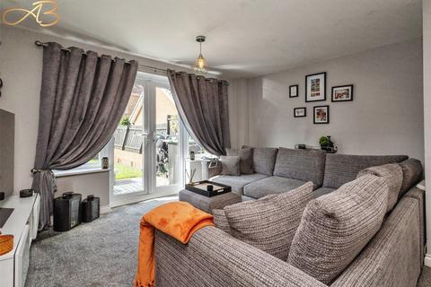 3 bedroom end of terrace house for sale, The Covert, Middlesbrough TS8