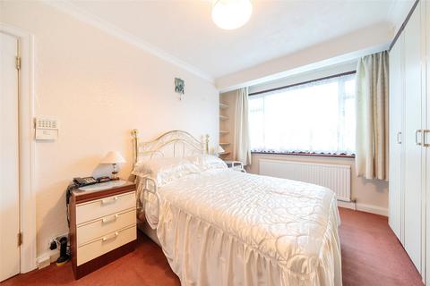 15 Lexden Road, Mitcham, CR4 1NL