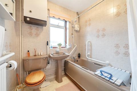 15 Lexden Road, Mitcham, CR4 1NL