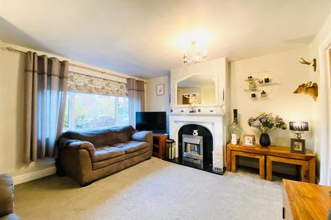 undefined, Chaucer Rise, Dukinfield SK16