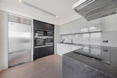 3 bedroom flat for sale, Kensington High Street, W14