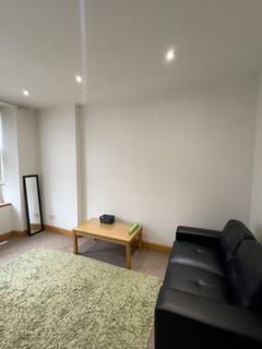 1 bedroom flat to rent, Newlands Road, Glasgow G44