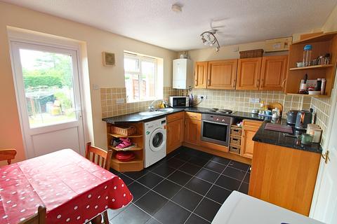 3 bedroom semi-detached house for sale, Emes Close, Pershore WR10