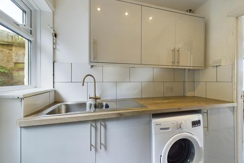 5 bedroom terraced house to rent, Widdicombe Way, Brighton, East Sussex