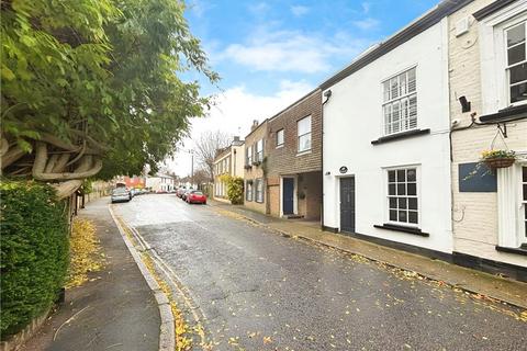 2 bedroom terraced house to rent, Church Street, Staines-upon-Thames, Surrey, TW18