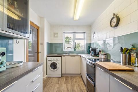 2 bedroom apartment for sale, Hill Avenue, Amersham, Buckinghamshire, HP6