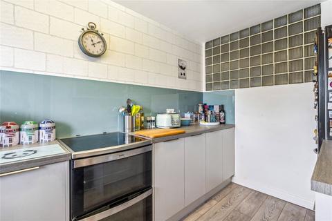 2 bedroom apartment for sale, Hill Avenue, Amersham, Buckinghamshire, HP6