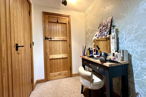 14 Alexandra Road, Littleport, Ely, CB6 1NX