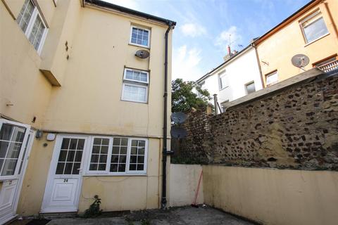 3 bedroom flat to rent, St Martins Court, St Martins Street, Brighton