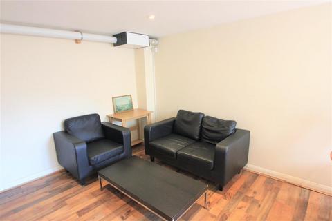 3 bedroom flat to rent, St Martins Court, St Martins Street, Brighton