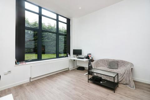 Studio for sale, Bellmont Lodge, Welwyn Garden City, Herts, AL7