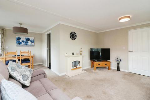 2 bedroom park home for sale, Burnham Green Road, Welwyn, AL6