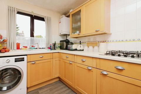 3 bedroom end of terrace house for sale, Duncan Close, Welwyn Garden City, Herts, AL7