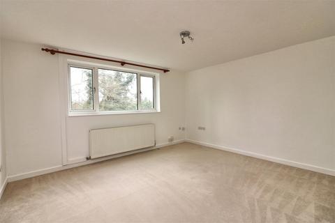 49 Haygarth, Knebworth, SG3 6HF
