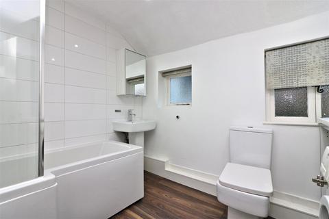 1 bedroom terraced house for sale, Mimram Road, Welwyn, Herts, AL6