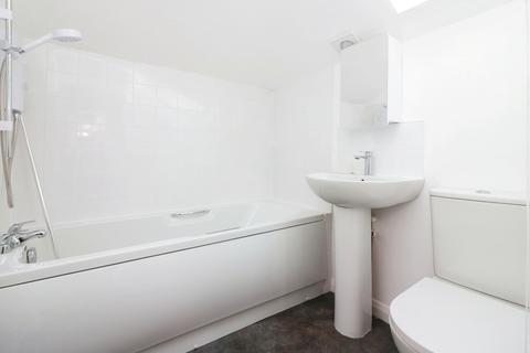 1 bedroom flat for sale, Prospect Road, St Albans, Herts, AL1