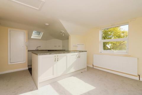 1 bedroom flat for sale, Prospect Road, St Albans, Herts, AL1