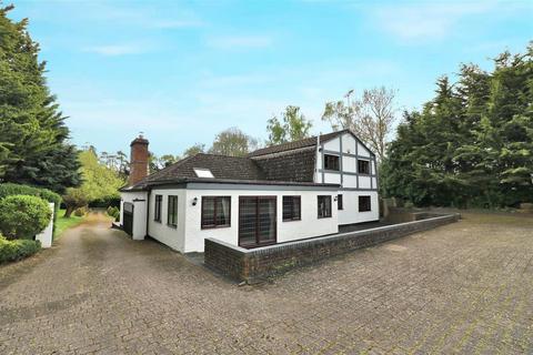 4 bedroom detached house for sale, Reynards Road, Welwyn, AL6