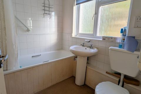 9, St Pirans Court West End, Marazion, TR17 0EF