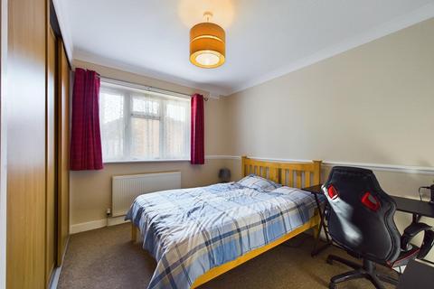 2 bedroom apartment for sale, Givendale Court, Scarborough YO12