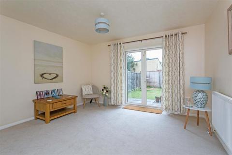 2 bedroom terraced house for sale, Patricia Close, Cippenham