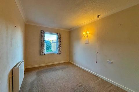 1 bedroom apartment for sale, Homecrest House, Grosvenor Crescent, Scarborough