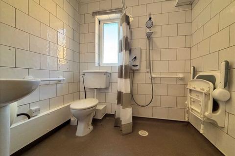 1 bedroom apartment for sale, Homecrest House, Grosvenor Crescent, Scarborough