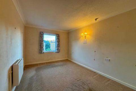 1 bedroom flat for sale, Homecrest House, Grosvenor Road, Scarborough