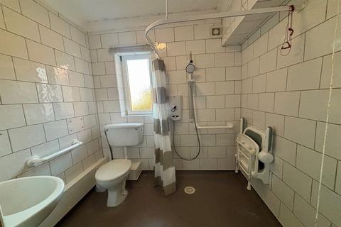1 bedroom flat for sale, Homecrest House, Grosvenor Road, Scarborough