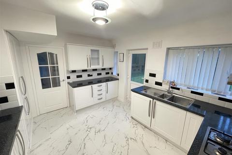 6 Inglegreen, Wirral, CH60 2TJ