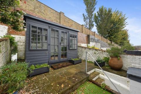 2 bedroom house for sale, Kingsley Road, Brighton