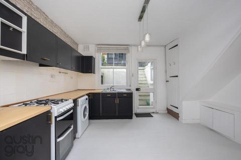 2 bedroom house for sale, Kingsley Road, Brighton