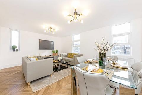 2 bedroom flat for sale, Hetley Road, London W12