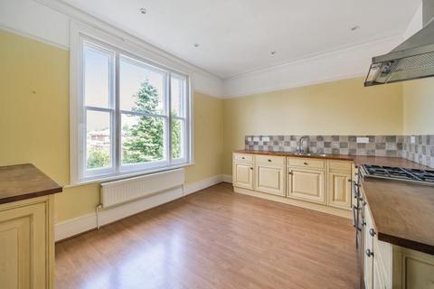 3 bedroom apartment to rent, 3 Albury Road, Guildford GU1