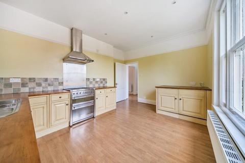 3 bedroom apartment to rent, 3 Albury Road, Guildford GU1