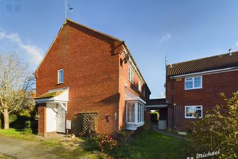 2 bedroom terraced house to rent, Webster Road, Aylesbury