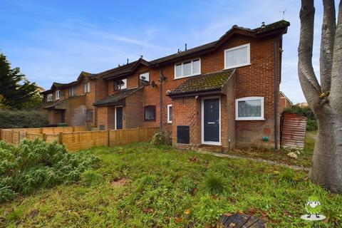 2 bedroom terraced house for sale, Sorrells Close, Chineham, Basingstoke, Hampshire, RG24