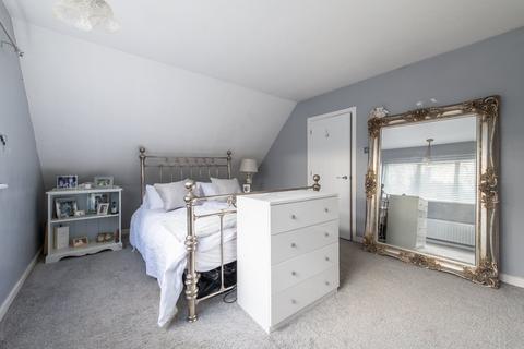 4 Conifer Drive, Meopham, Gravesend, DA13 0TL