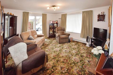 3 bedroom detached bungalow for sale, Beacon Park Close, Skegness PE25