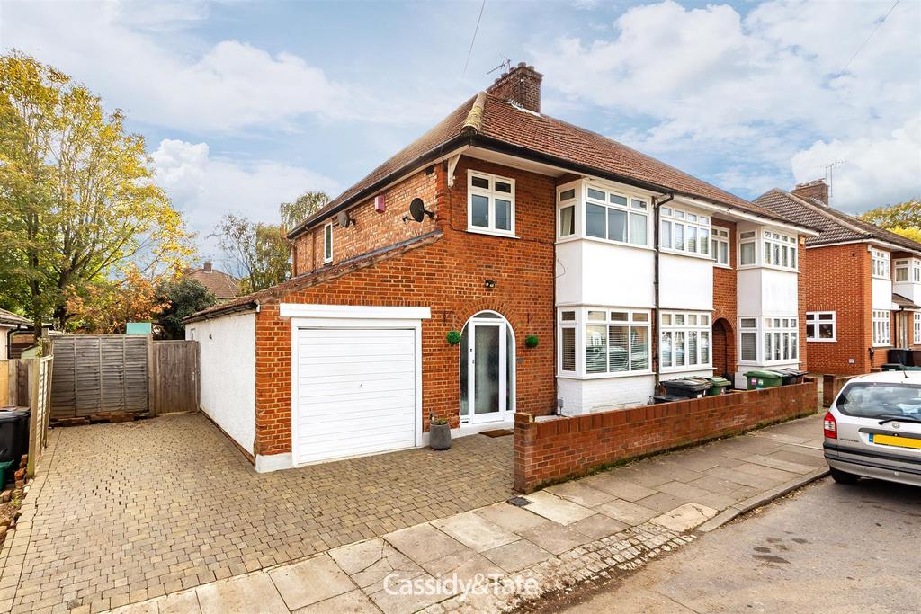 25 Wynchlands Crescent 30.jpg