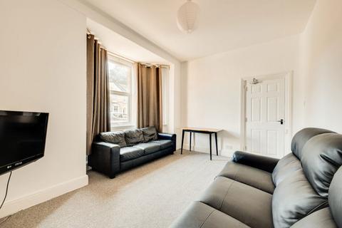 6 bedroom house to rent, St Martins Terrace, Canterbury