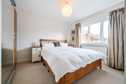 6 Booth Drive, Finchampstead, Wokingham, RG40 4HL