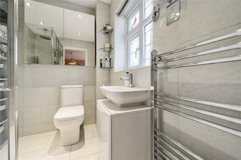 6 Booth Drive, Finchampstead, Wokingham, RG40 4HL