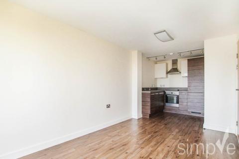 2 bedroom flat to rent, TRS Apartments , The Green, Middlesex