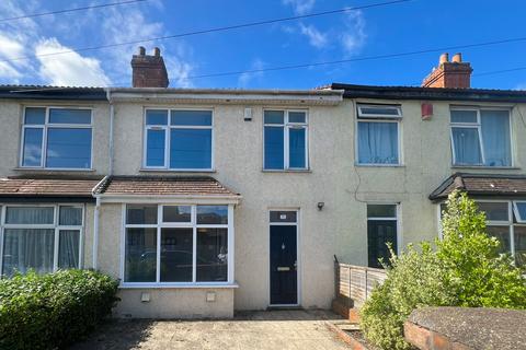 4 bedroom terraced house to rent, Toronto Road, Bristol BS7