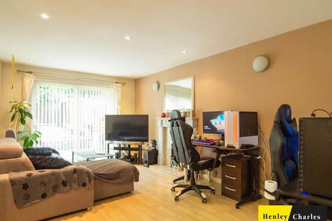 3 bedroom semi-detached house for sale, Parkdale Close, Birmingham, West Midlands, B24 8JU