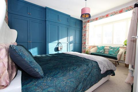 13 Bloomfield Road, Bromley, BR2 9RY